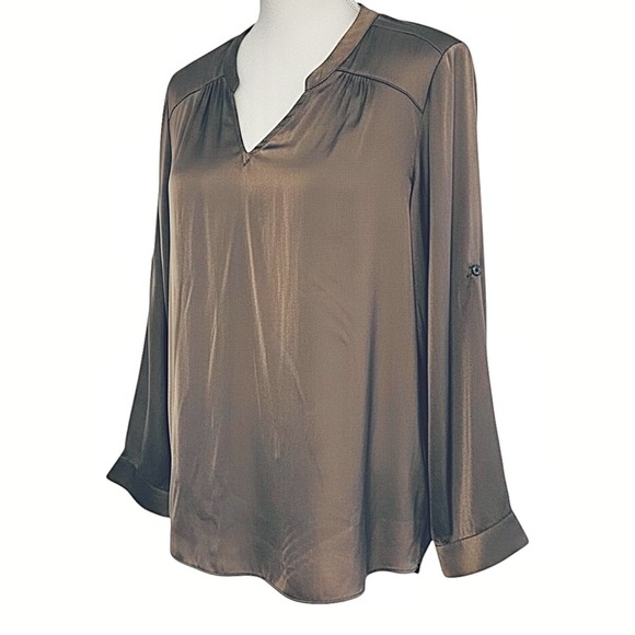 Eileen Tracy Blouse Gray V-Neck Long Sleeve/Roll Tab Sleeve Top Size L - Picture 2 of 8